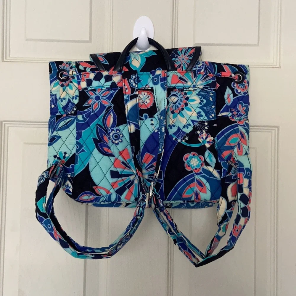 Vera Bradley Fashion Backpack Lotus Flower Swirl with tags - Picture 2 of 2